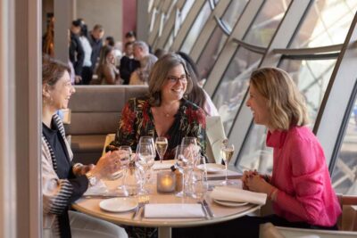 Paris: Eiffel Tower's Madame Brasserie 3-course lunch 12:00 - Getting there on time: skipping the stress without skipping the rules
