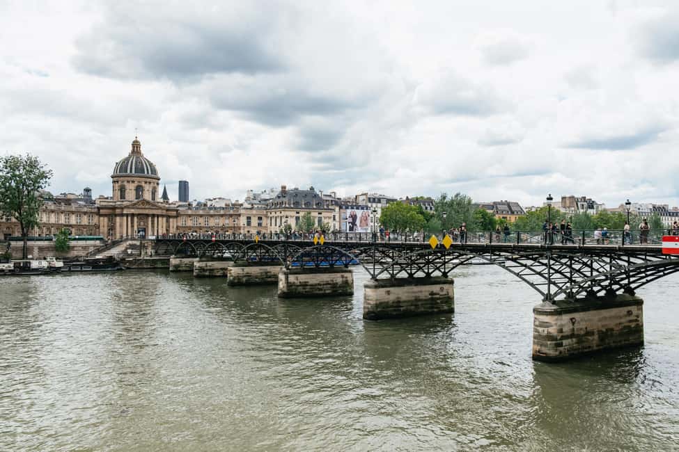 Paris: Emily TV Show Locations Guided Walking Tour - Place de l’Estrapade: starting at Emily’s front door