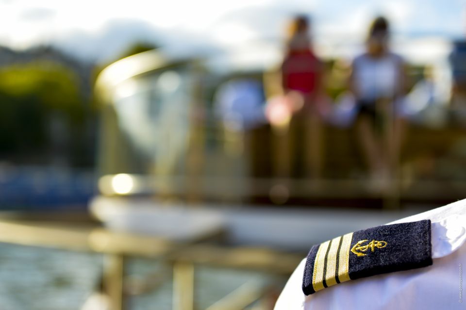 Paris: Family-Friendly River Seine Guided Cruise - Quiet, 100% Electric Boats: Why This Changes Your Paris Views