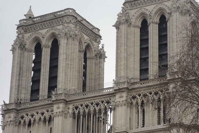 Paris First Time Private Tour with Notre Dame, Montmartre & Arc de Triomphe - Walking, transit, and what to do with your day’s energy