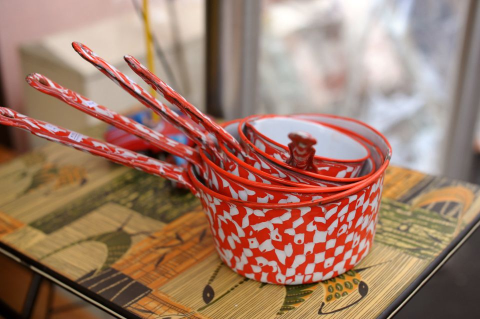 Paris: Flea Market Insider's Tour in Extra-Small Group - Your 90-minute route: Saint-Ouen and the traditional village