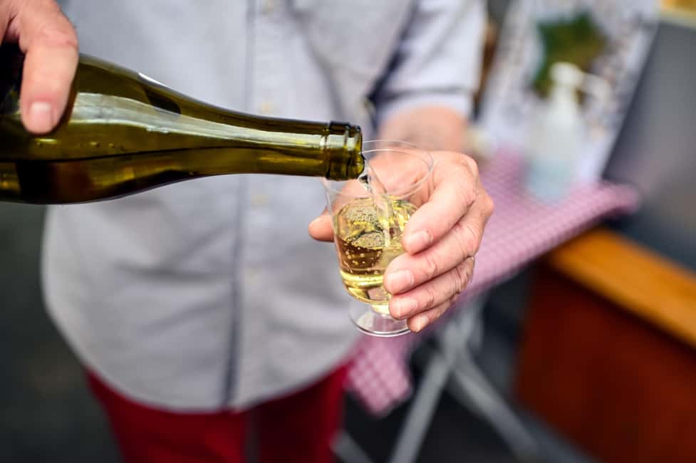Paris: Food Tour in Le Marais with Tastings - Pacing, crowd levels, and who this tour suits best