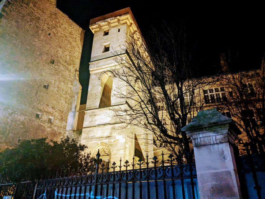 Paris: French Monarchy Intrigues Walking Tour - Secret detours: where Paris starts telling you its side of the story