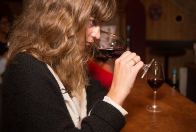Paris: French Wine Experience in Parisian Cellar - Your smartphone audio tour in 8 languages (and why I’d choose it)