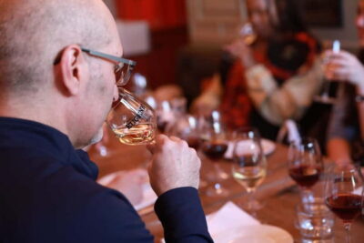 Paris: French Wine Tasting and Pairing in Montmartre - Montmartre’s tasting-room setting at Place du Tertre