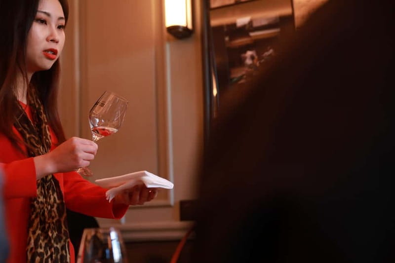 Paris: French Wine Tasting and Pairing in Montmartre - The wines you’ll taste (and why the mix matters)