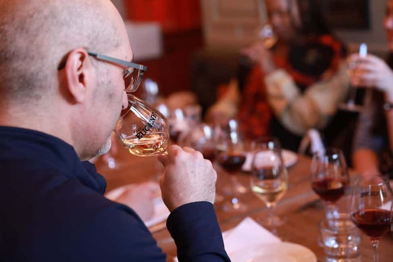Paris: French Wine Tasting and Pairing in Montmartre - Montmartre’s tasting-room setting at Place du Tertre