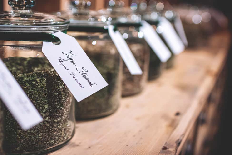 Paris gin making workshop in English - Distillation Secrets, Straight from the Pro