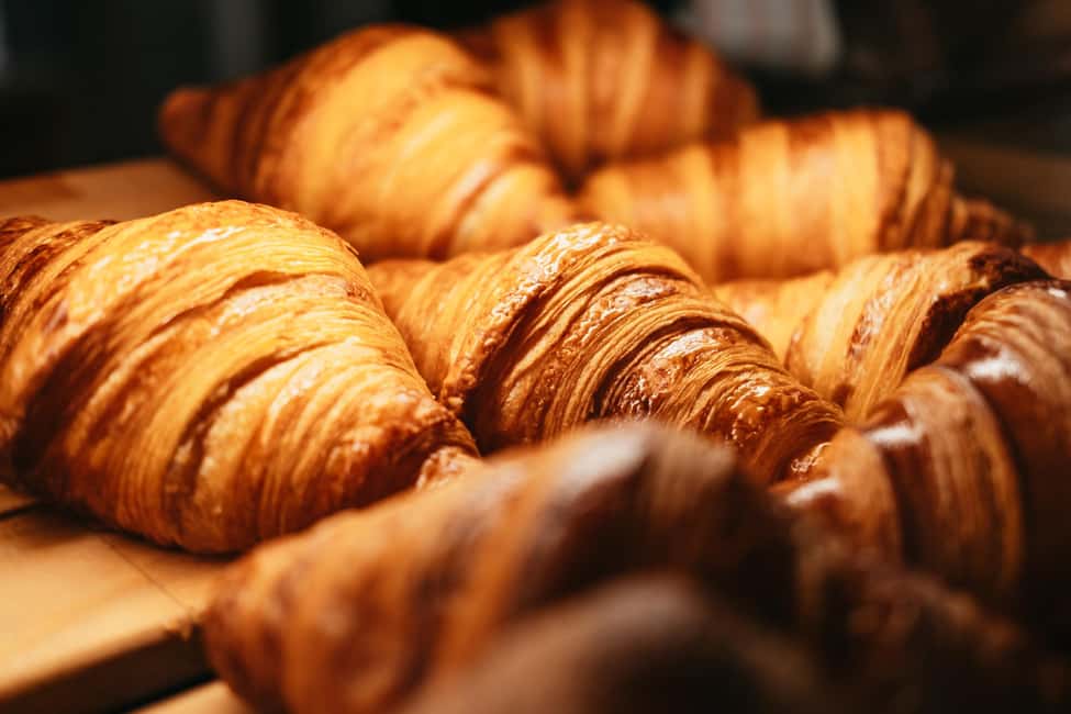 Paris: Gourmet Food Tour with Over 10 Tastings and Wine - Diet fit, walking reality, and who should skip this