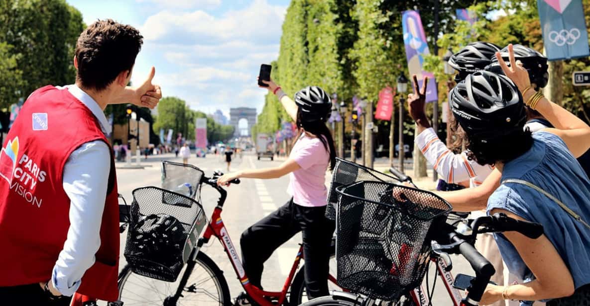 Paris Guided Bike Tour - Palais-Royal to the Louvre: starting with style, not chaos
