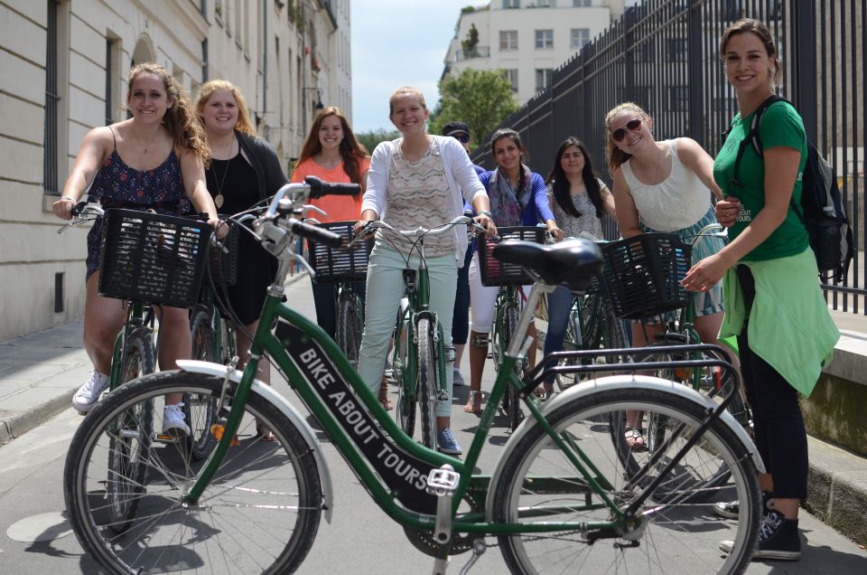 Paris: Guided Bike Tour Like a Local - Riding rhythm: how the tour stays easy without feeling rushed