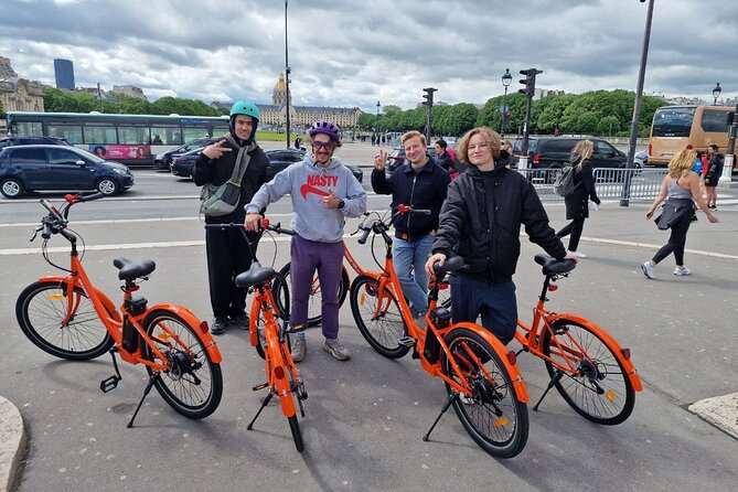 Paris: Guided City Sightseeing Tour by Bike/E-Bike - Bike vs e-bike: who benefits most?