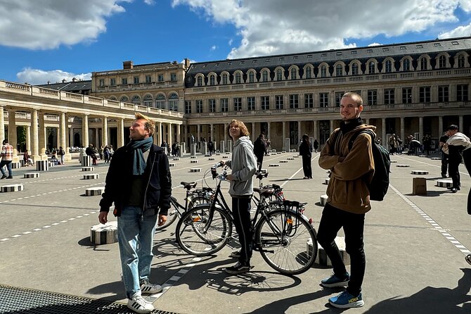 Paris: Guided City Sightseeing Tour by Bike/E-Bike - Safety and cycling reality in central Paris