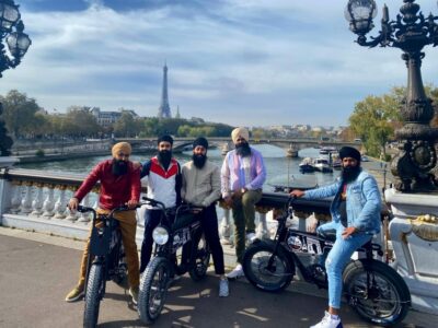 Paris: Guided City Tour by Electric Bike - E-Bikes, Helmets, Gloves, and a Raincoat That Actually Helps