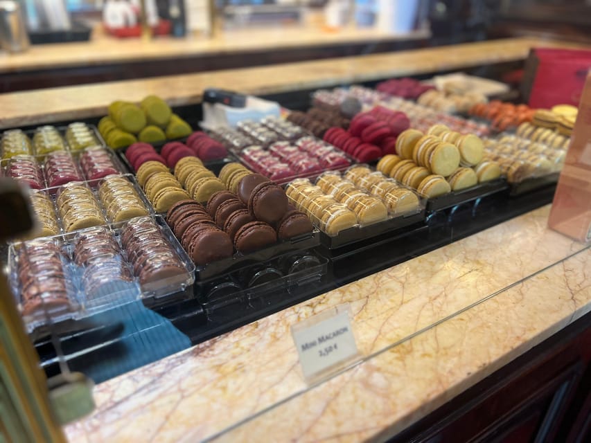 Paris: Guided Montmartre Walking Tour with Food & Wine - Finding Saint-Pierre de Montmartre: Where the Walk Starts