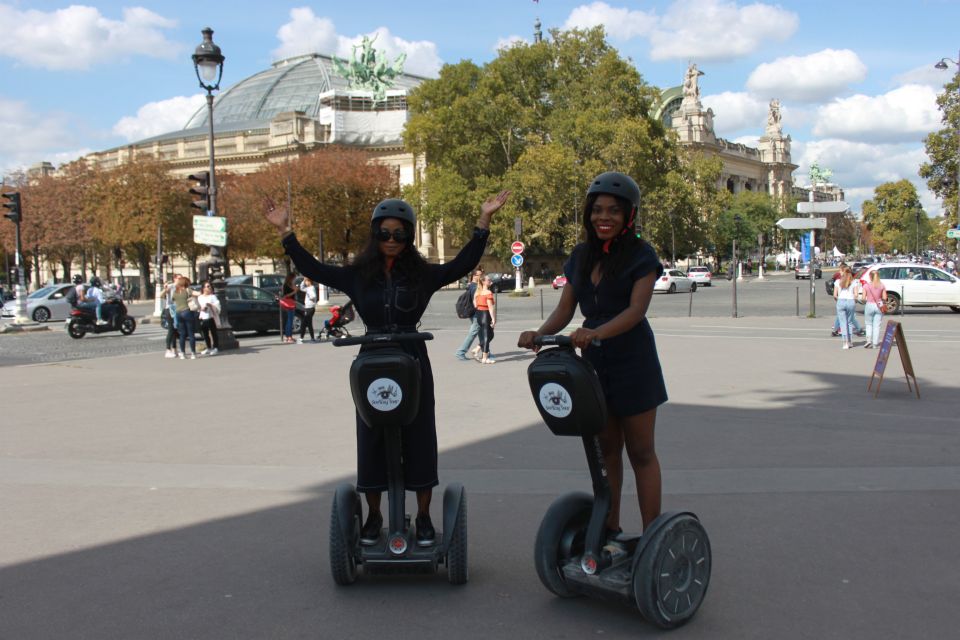 Paris: Guided Segway Tour - Champs-Élysées, Concorde, and the Louvre front-row view