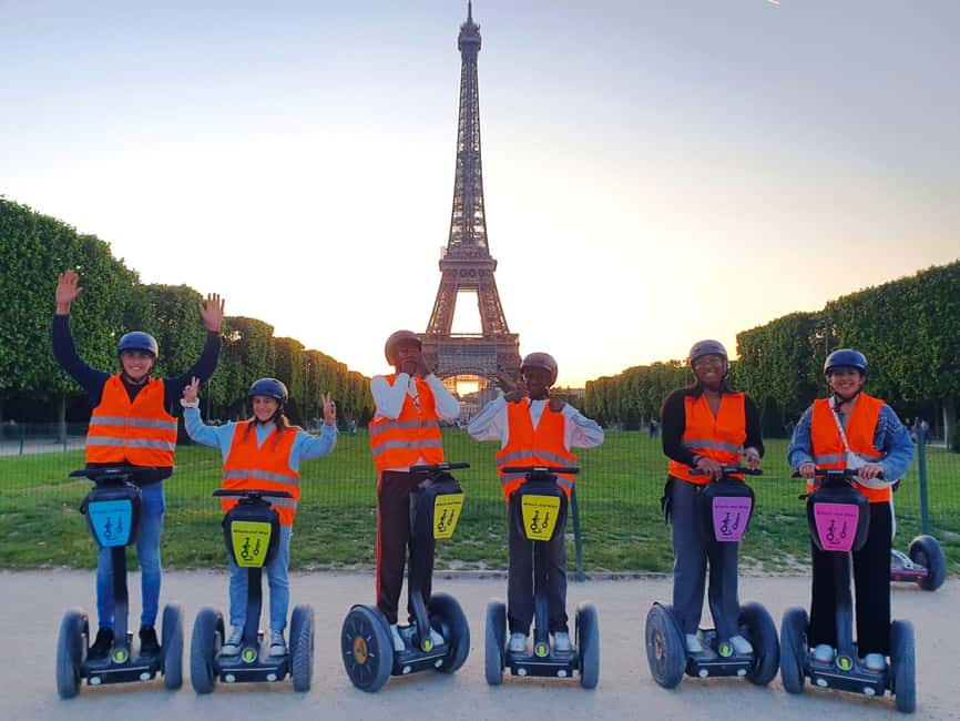 Paris: Guided Segway Tour Paris by Night - Starting point at Place de Fontenoy: what to look for