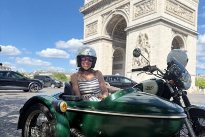 Paris: Guided Side Car Tour on the Left Bank - Meet at Le Petit Plateau and set yourself up for an easy start