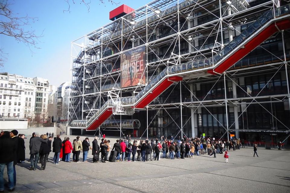 Paris: Guided tour of Marais in German - How the German private format changes the experience