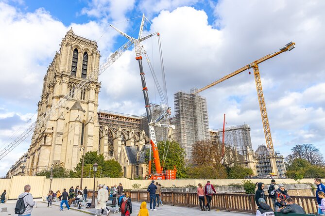 Paris Guided Tour with Notre Dame Cathedral or Ste Chapelle Entry - How This Walk Makes Paris Make Sense Fast