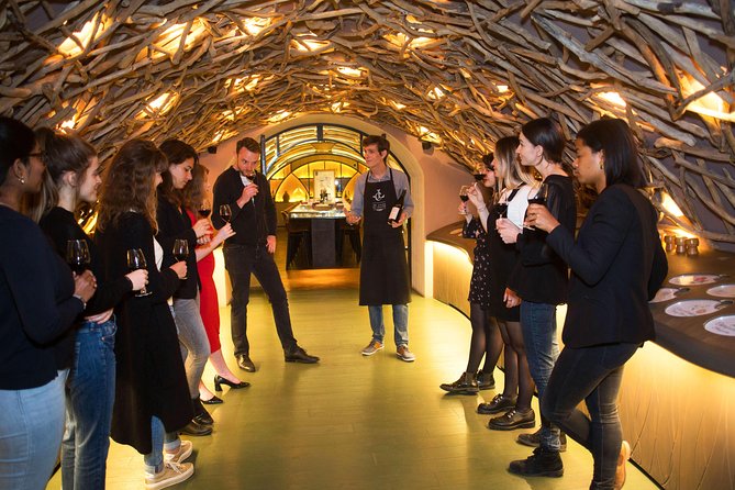 Paris - Guided Visit & Tasting in a Royal Wine Cellar - The three-wine tasting: small sips with real learning value