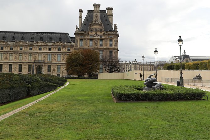 Paris Half Day Private Customized Walking Tour, Transport Options - Stops 10–11: Champs-Élysées and the Trocadéro Eiffel Tower view