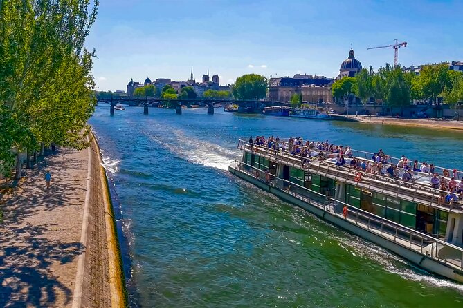 Paris Half Day Tour & Cruise, Private Guide & Louvre Entrance - Meeting Point and How the Half Day Actually Moves