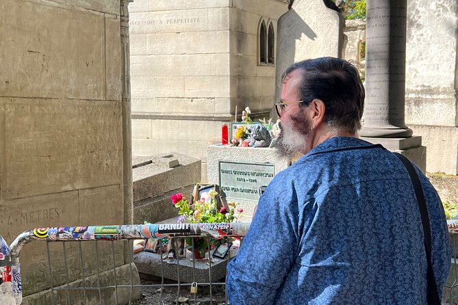 Paris: Haunted Père Lachaise Cemetery Guided Tour - Comfort and practical tips (so you enjoy it more)