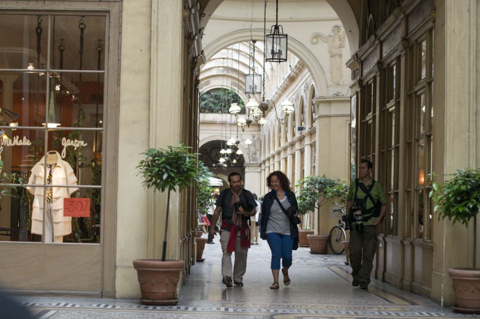 Paris : Highlights of Parisians' Paris guided tour - Who this tour suits best (and who should think twice)