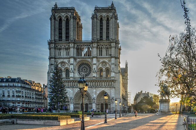 Paris - Historic City Center Walking Tour - Notre-Dame de Paris: a guided timeline from 1163 to 2019