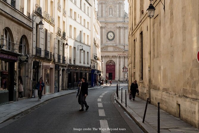 Paris Historic Private 3-hour Walking Tour with WWII Landmarks - How to get the most out of each segment