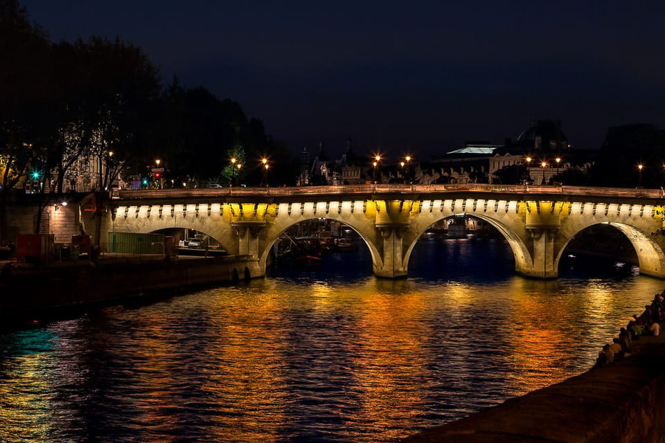 Paris: Illuminated Walking Tour - Should you book it?