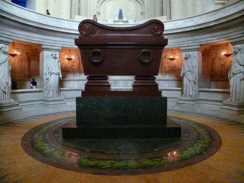 Paris: Invalides Dome - Skip-the-Line Guided Museum Tour - How the guides make 2 hours feel focused (not rushed)