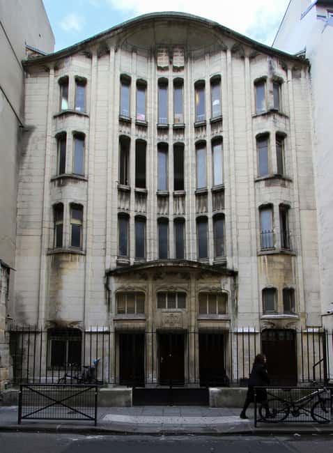 Paris: Jewish Marais District Walking Tour - Jewish Paris After World War II: Sephardic Roots and a New Demographic Shift