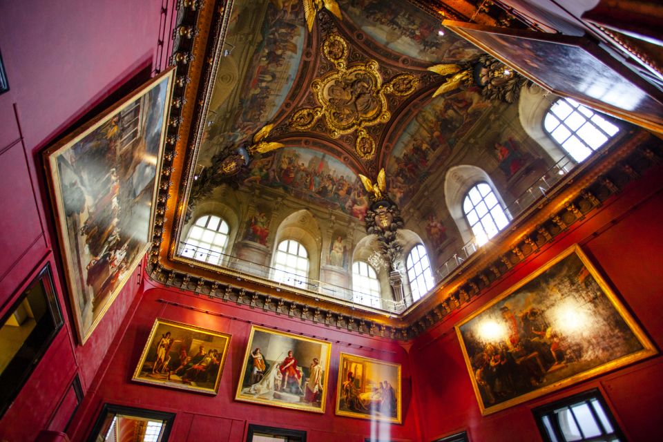 Paris: Jewish Quarter & Museum of the Art and History Tour - From Hôtel de Ville to Île de la Cité: expulsions, emancipation, and WWII memory