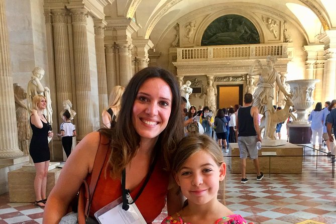 Paris Kids and Families Private Louvre Tour - Entering the Louvre with prebooked tickets: Less guessing, more seeing