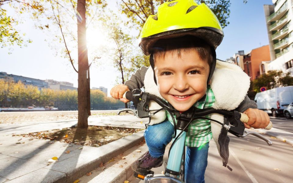 Paris Kids tour - Pedal time at a relaxed pace (and why it helps kids)