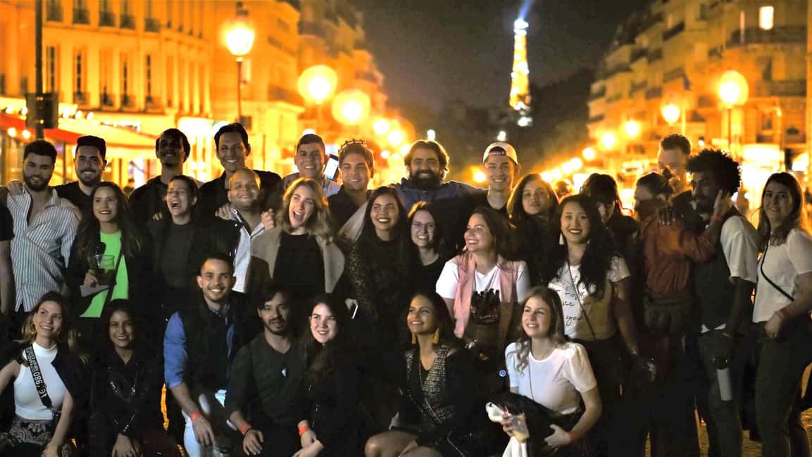 Paris: Latin Quarter Guided Pub Crawl to Bars and Clubs - Key highlights at a glance