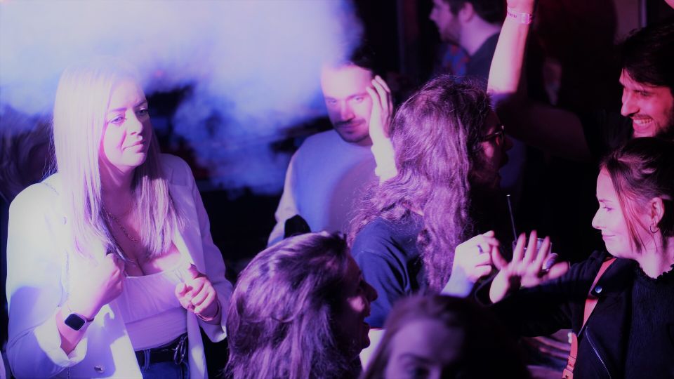 Paris: Latin Quarter Guided Pub Crawl to Bars and Clubs - Who this pub crawl is best for (and who should skip it)