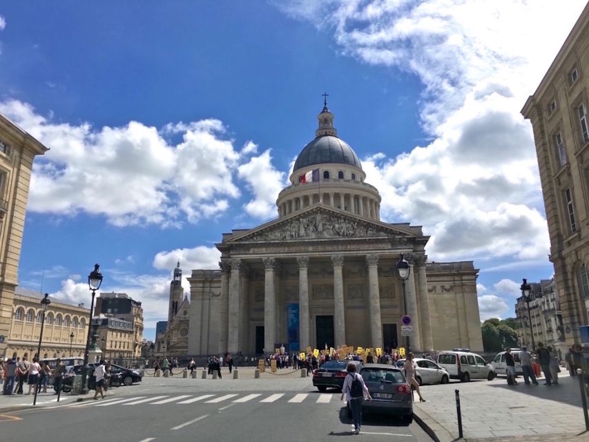 Paris: Latin Quarter Guided Walking Tour in German - Arènes de Lutèce: Roman Paris in a Very Walkable Setting