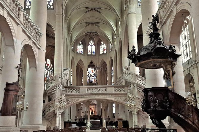 Paris Latin Quarter & Left Bank - History Walk (Small Group Tour) - St-Étienne du Mont: baroque drama and a 30-foot rood screen