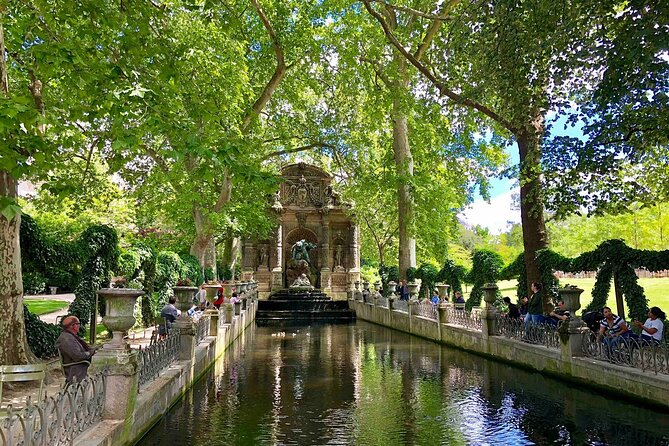 Paris Latin quarter: Private walking tour with a local guide - Notre-Dame from the sidewalk: stories tied to France, not just views