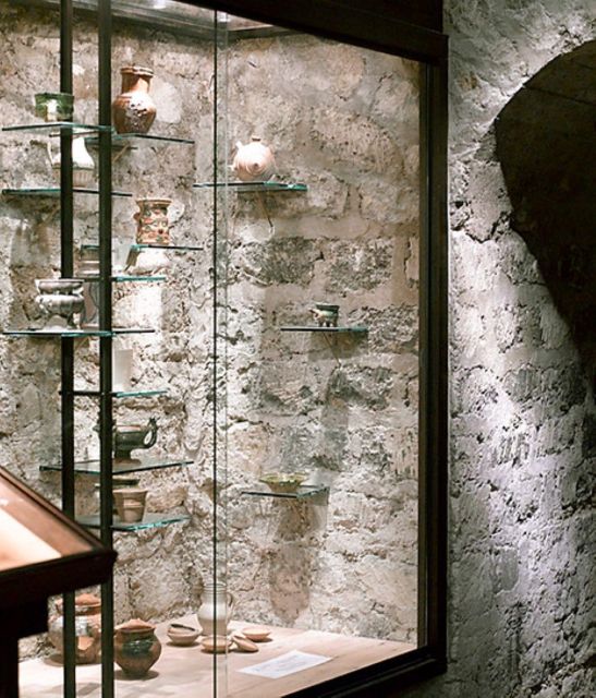 Paris: Le M. Musée du Vin Entrance Ticket - Museum Plus Venue: Restaurant, Wine Bar, Boutique, and Tastings