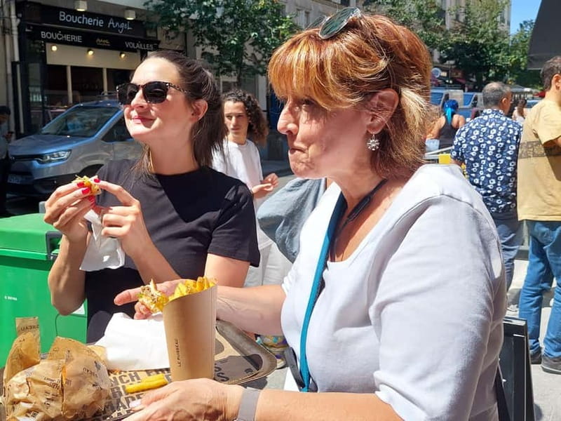 Paris: Le Marais Guided Food Tour with Tastings - Guides Make the Difference: What Great Ones Do in the Marais