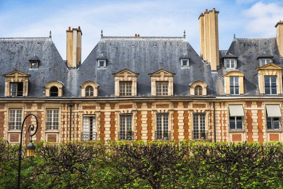 Paris: Le Marais Highlights Guided Small Group Walking Tour - Key highlights you’ll actually feel on the walk