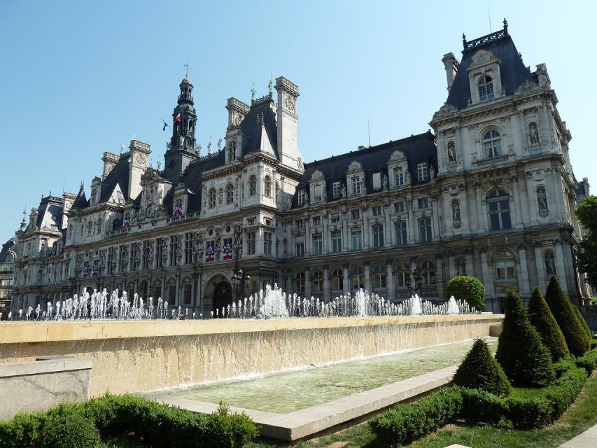 Paris: Le Marais Highlights Guided Small Group Walking Tour - Hôtel de Sully: a photo stop with payoff (and why it’s more than a picture)
