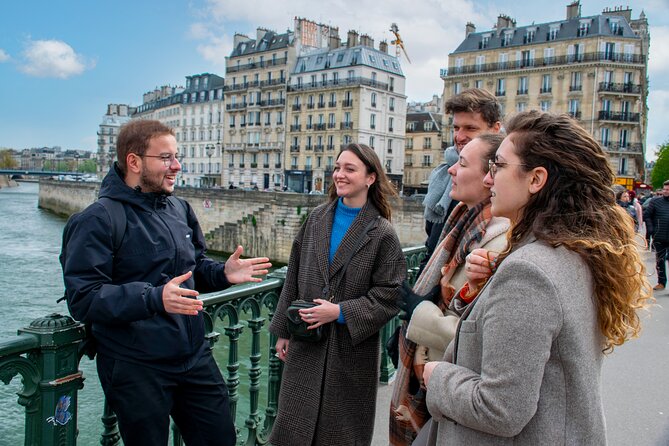 Paris Like a Local: Full-Day Custom Tour with Private Guide - Montmartre: walking the artist streets without the time drain
