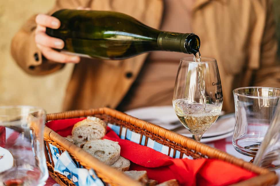 Paris: Loire Valley Chambord Castle, Wine Tasting & Lunch - What to Bring and How to Prepare for the Real Conditions
