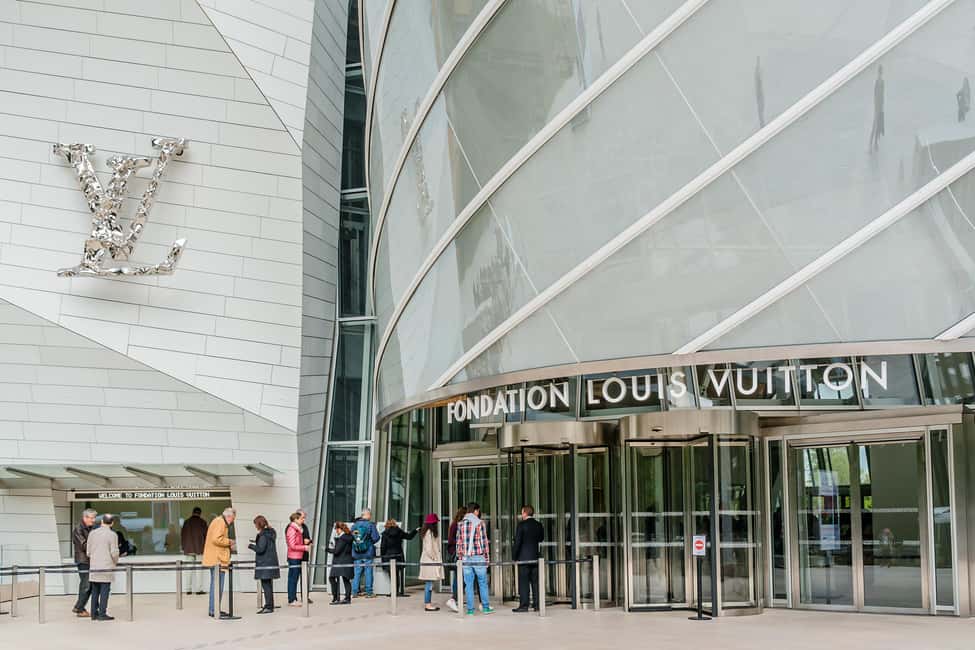 Paris: Louis Vuitton Foundation Exterior Tour with Entry - Glass terraces and Paris views: your payoff photo moment