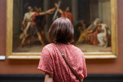 Paris Louvre Essentials Tour (Reserved Entry Included) - Small groups of up to 6: why the pace feels fair